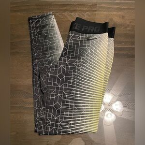 Nike pro leggings